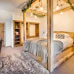 Dom wakacyjny The Gilpin Farmhouse, District Getaway - Ridgestone *
