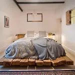 The Gilpin Farmhouse, District Getaway - Ridgestone *