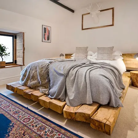 The Gilpin Farmhouse, District Getaway Levens