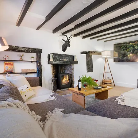 Сasa de vacaciones The Gilpin Farmhouse, District Getaway - Ridgestone *