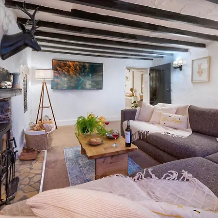 The Gilpin Farmhouse, District Getaway Holiday home Levens