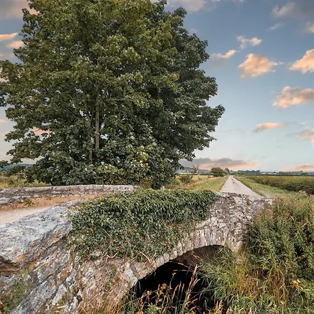 The Gilpin Farmhouse, District Getaway * Levens