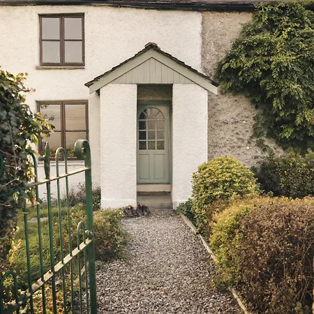 The Gilpin Farmhouse, District Getaway - Ridgestone